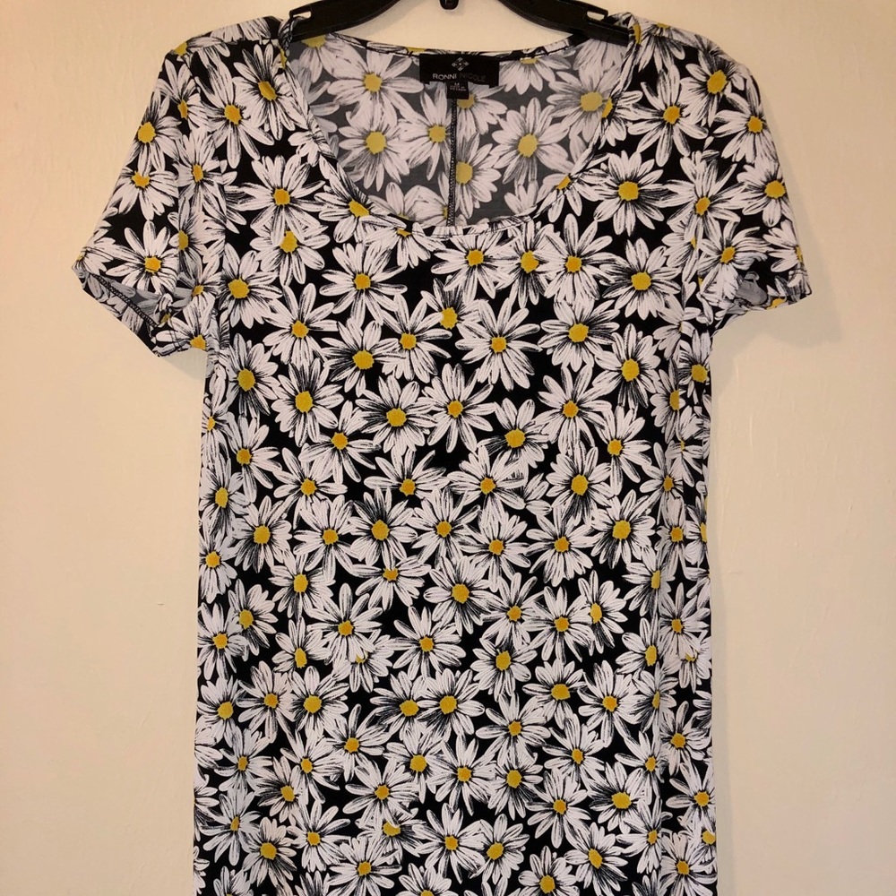 A-line Ronnie Nicole daisy dress M